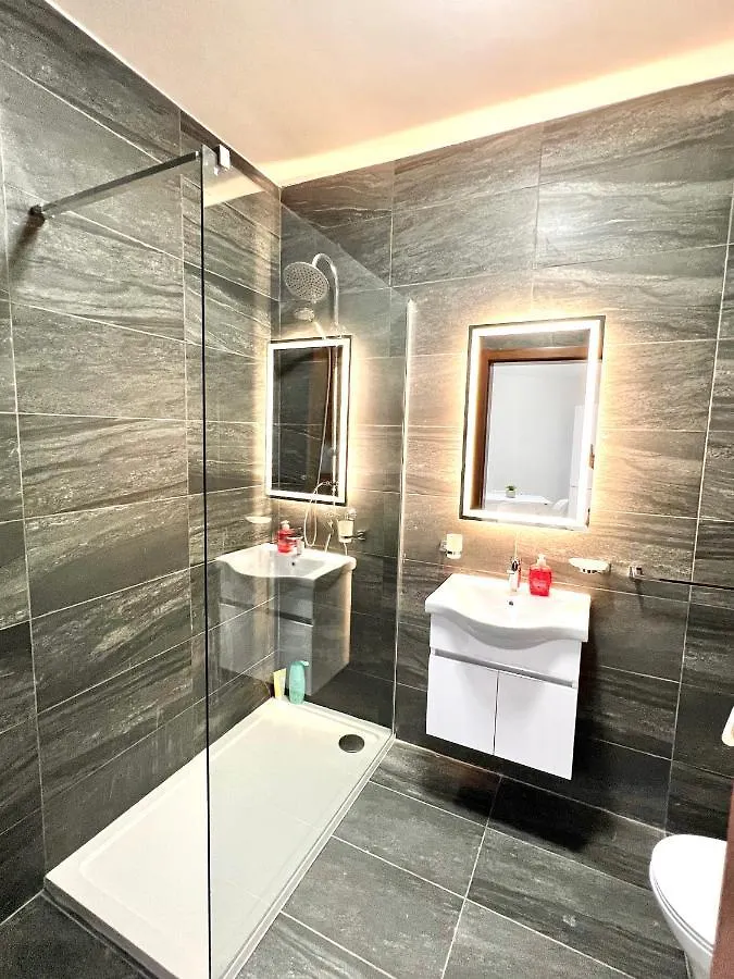 Condo With Patio Overlooking Piazza Gzira Appartamento